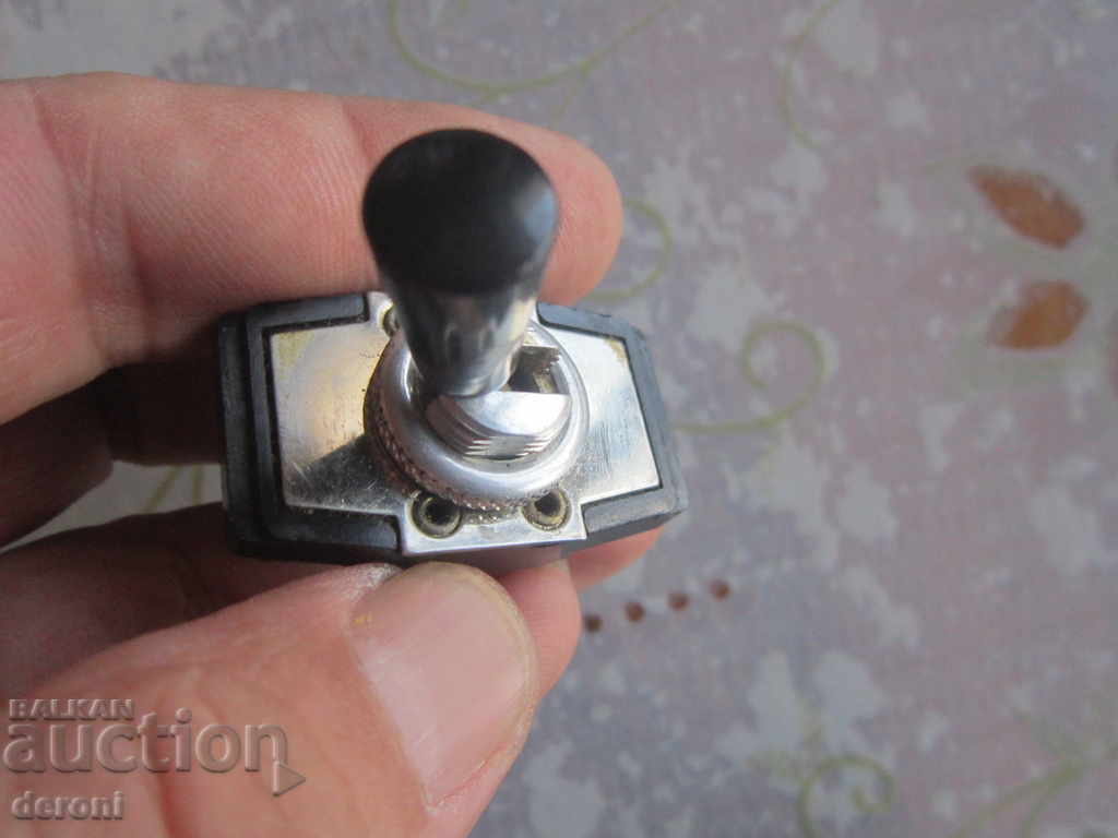 Antique bakelite key switch - 6