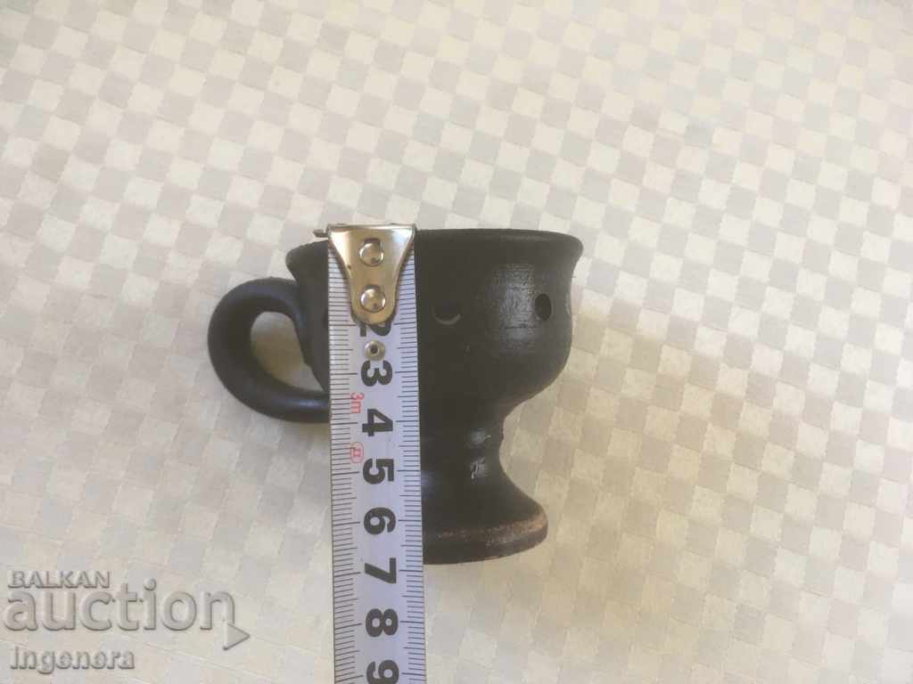 Auction LAMP CERAMICS VERY OLD AND USED Auction LAMP CERAMICS VERY OLD AND USED