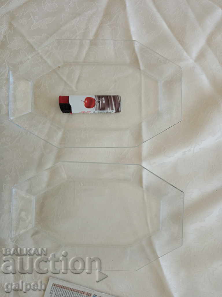 PLATES - 2 pcs. - BGN 4 with price 4.00 BGN | € 2.05 PLATES - 2 pcs. - BGN 4 with price 4.00 BGN | € 2.05