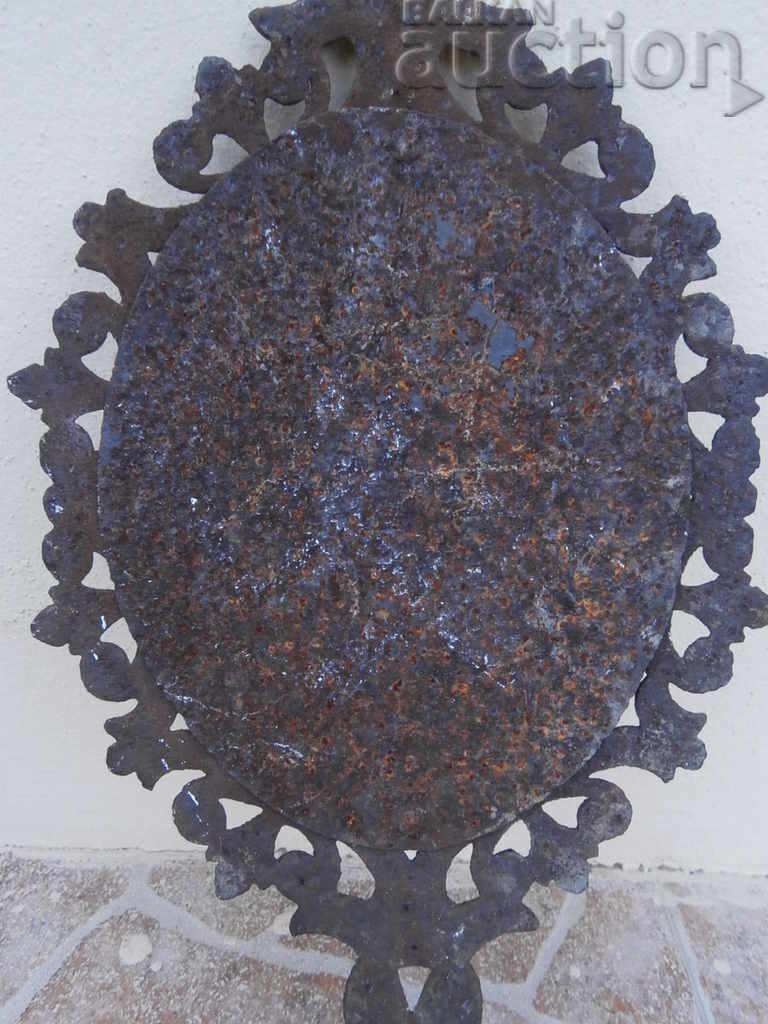 Delivery of Antique cast iron applique Delivery of Antique cast iron applique