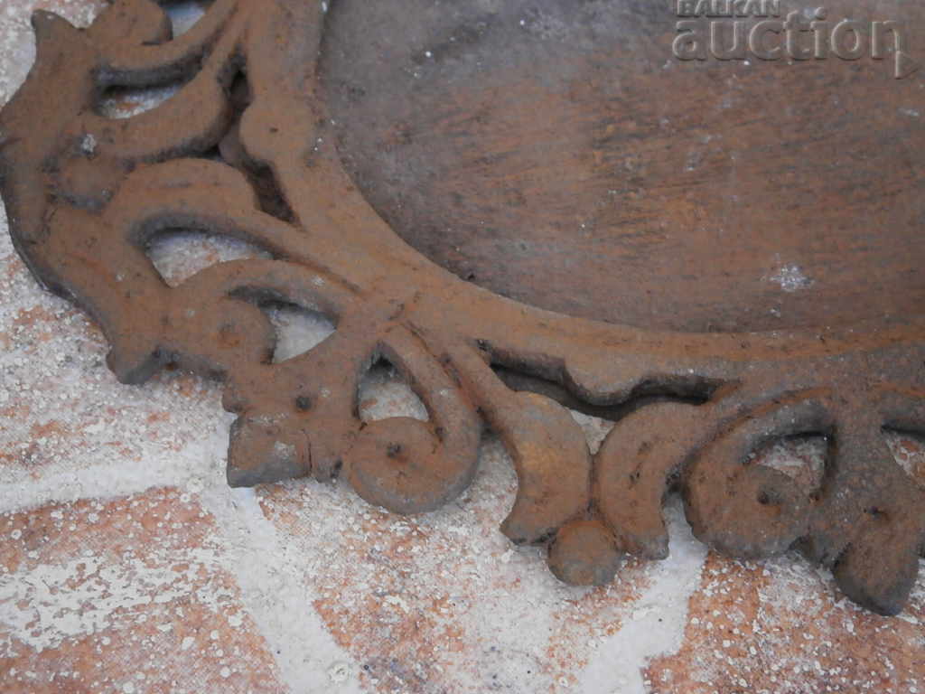 Antique cast iron applique - 5 Antique cast iron applique - 5