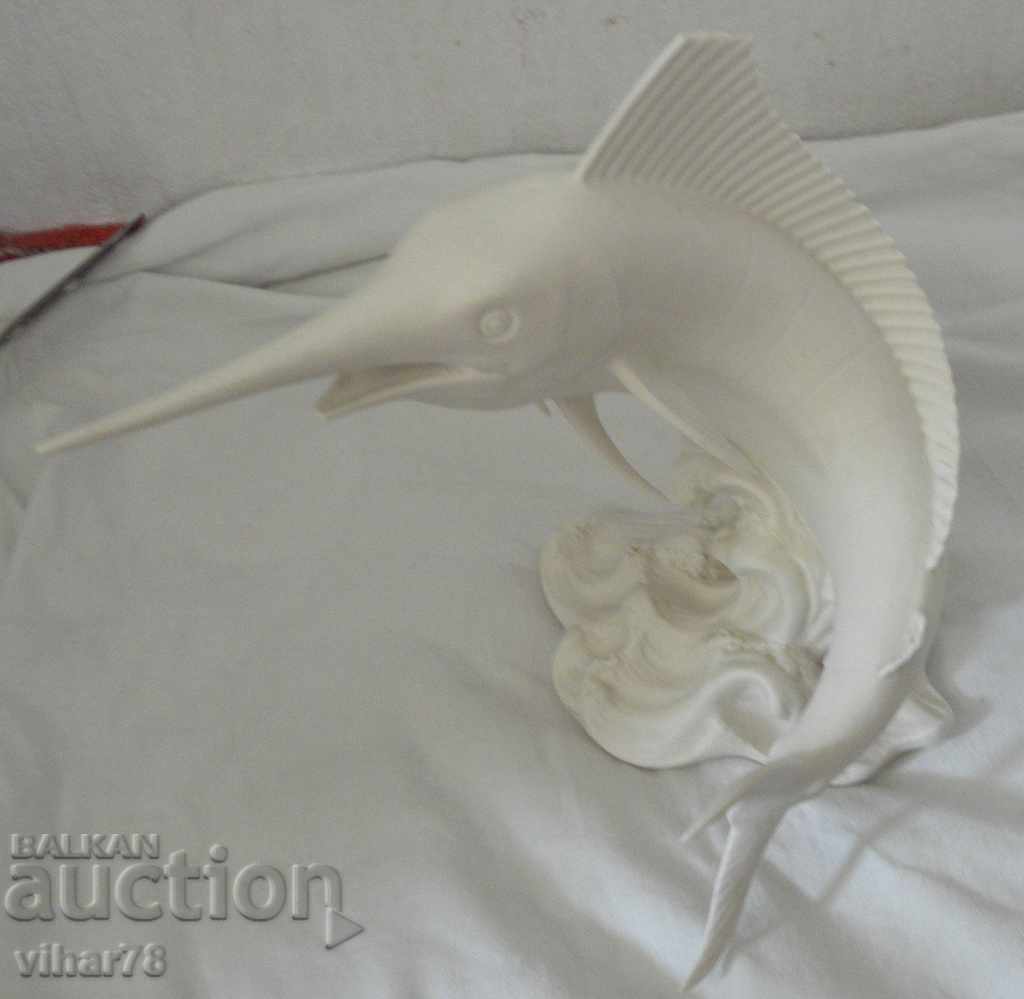 FISH FIGURE - GOEBEL - 6