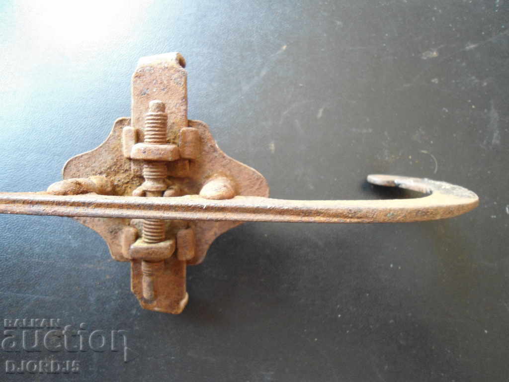 Old winter skate - 5 Old winter skate - 5