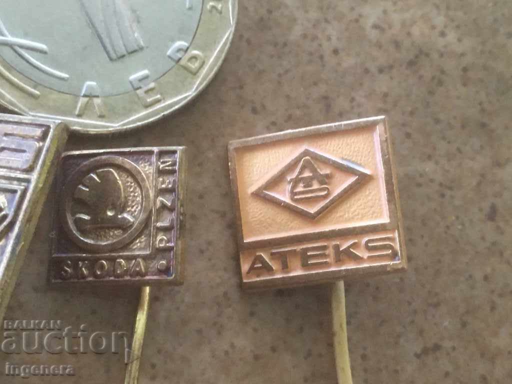 Auction BADGE BADGES -3 PCS Auction BADGE BADGES -3 PCS