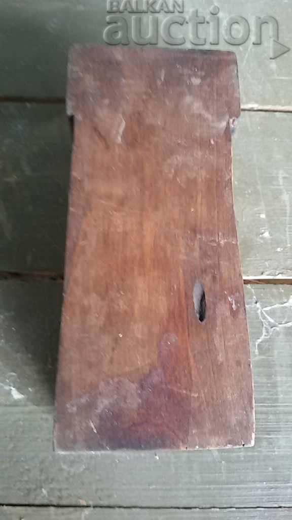 Delivery of carved pencil Khan KRUM