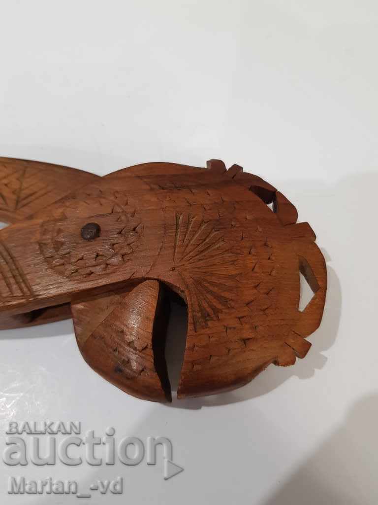 Delivery of Wooden vintage hazelnut crusher Delivery of Wooden vintage hazelnut crusher