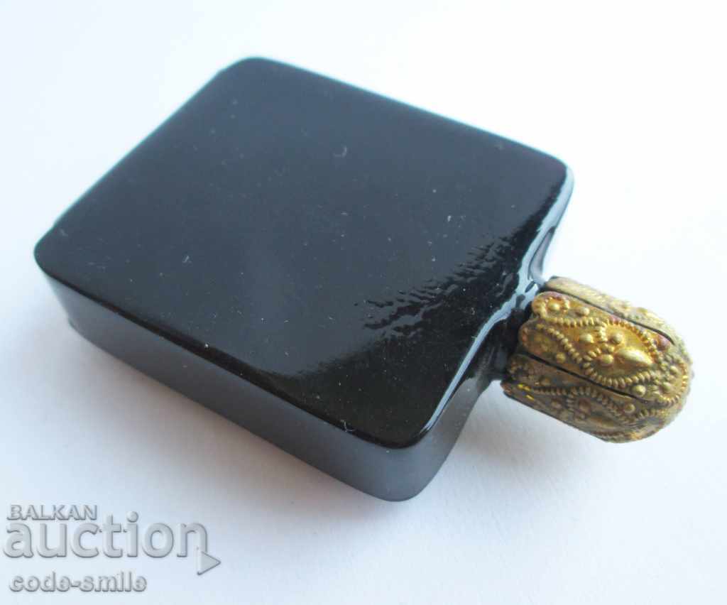 Old antique perfume bottle Austria 1930 with price 65.00 BGN | € 33.23 Old antique perfume bottle Austria 1930 with price 65.00 BGN | € 33.23