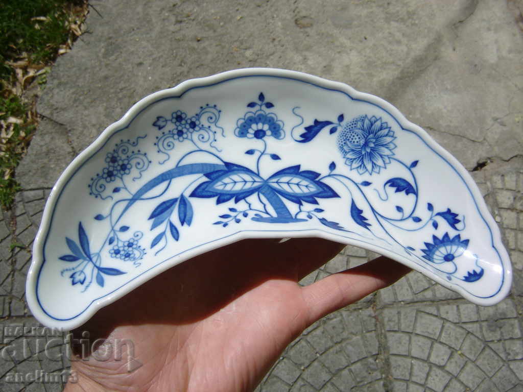 Δημοπρασία ΠΟΡΚΕΛΑΝΙΚΗ ΠΛΑΤΕΙΑ Δημοπρασία ΠΟΡΚΕΛΑΝΙΚΗ ΠΛΑΤΕΙΑ