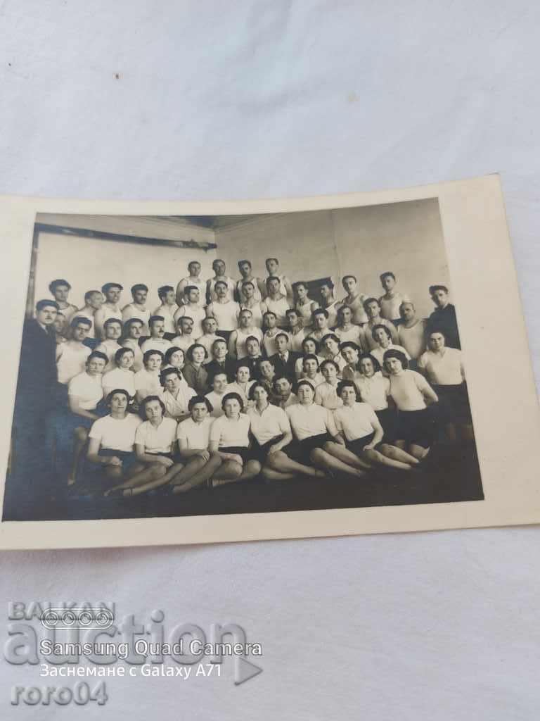 PHYSICAL EDUCATION COURSE - 7 PHYSICAL EDUCATION COURSE - 7