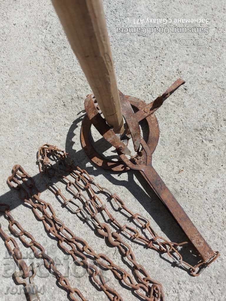 КАПАН - ОПАСЕН И ДЕЙСТВАЩ с цена 58.50 лв. | € 29.91