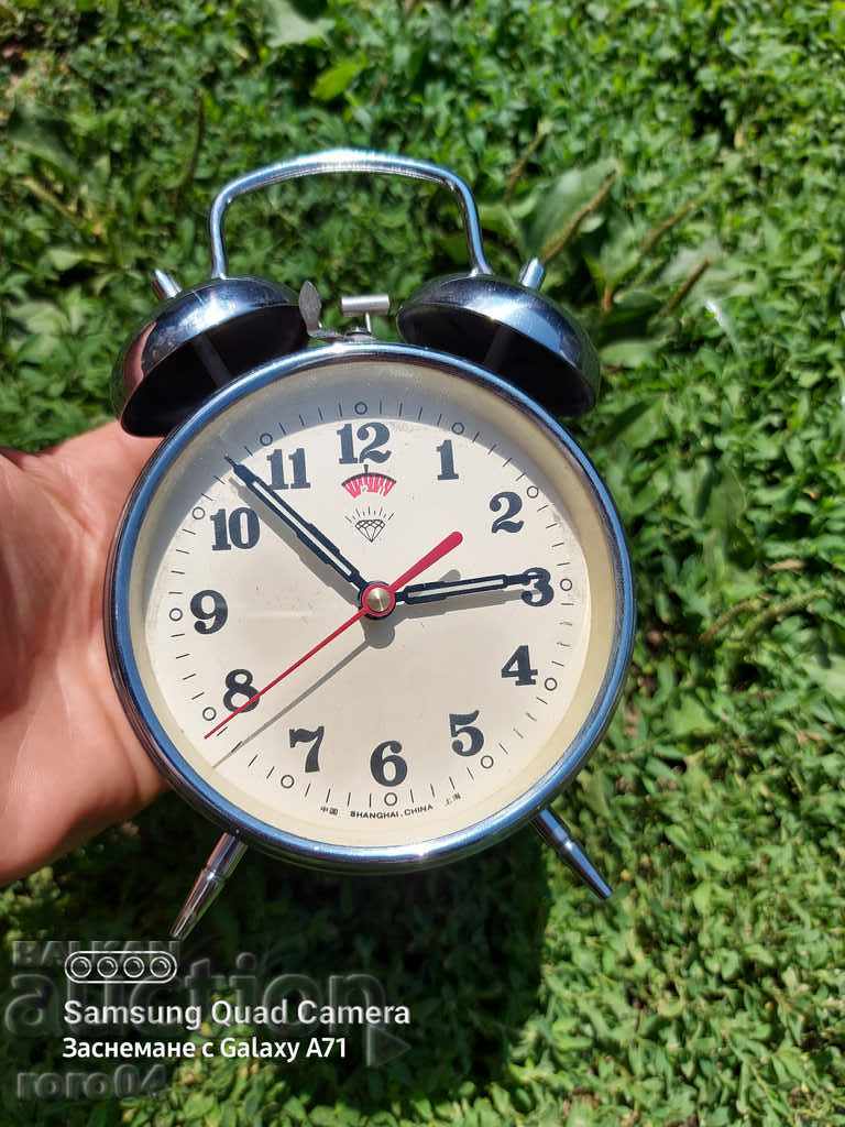 ΣΥΝΑΓΕΡΜΟΣ με τιμή 20.00 BGN | € 10.23