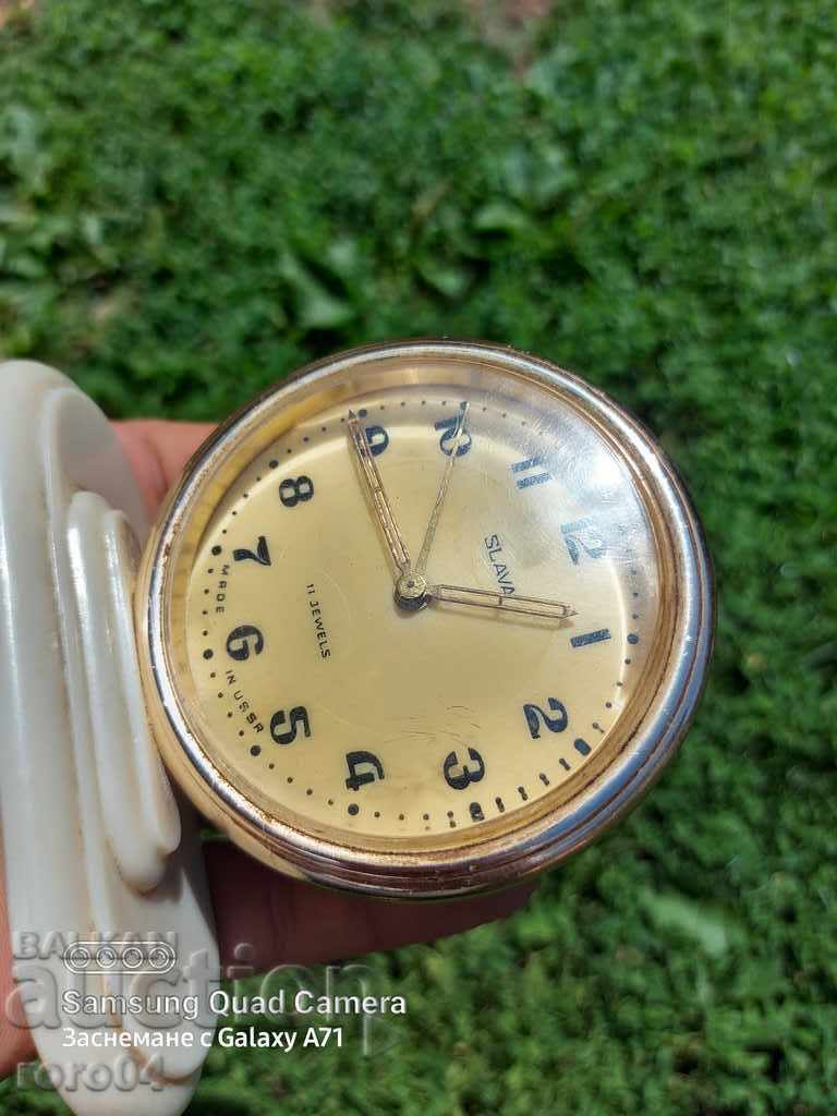 Auction GLORY - SLAVA - SPLITS THE SECOND Auction GLORY - SLAVA - SPLITS THE SECOND