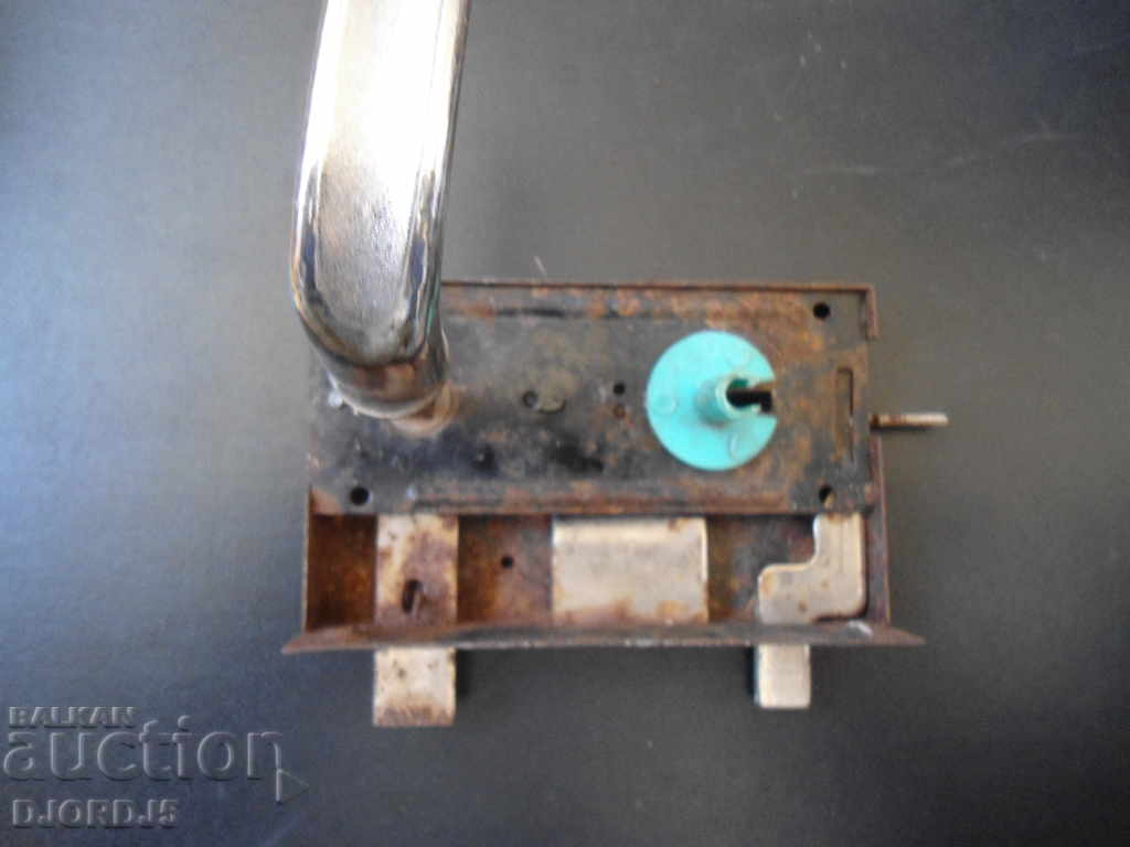 Auction Old lock Auction Old lock