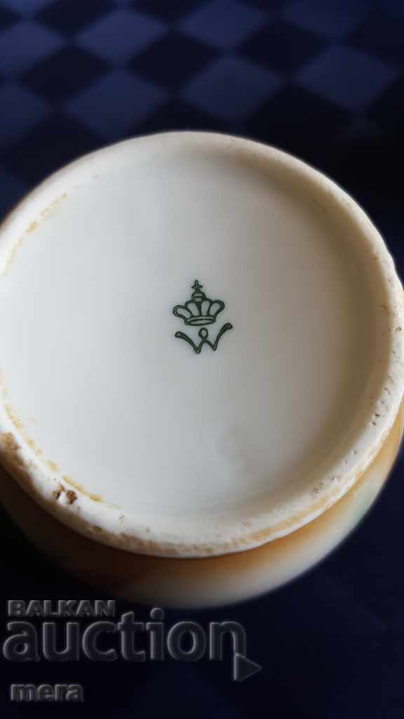 Delivery of Two porcelain German jugs