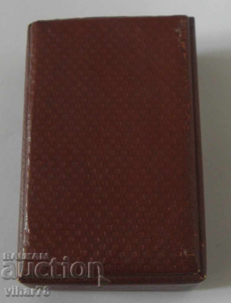 МЪЖКИ ЧАСОВНИК ПОБЕДА С КУТИЯ - 7 МЪЖКИ ЧАСОВНИК ПОБЕДА С КУТИЯ - 7