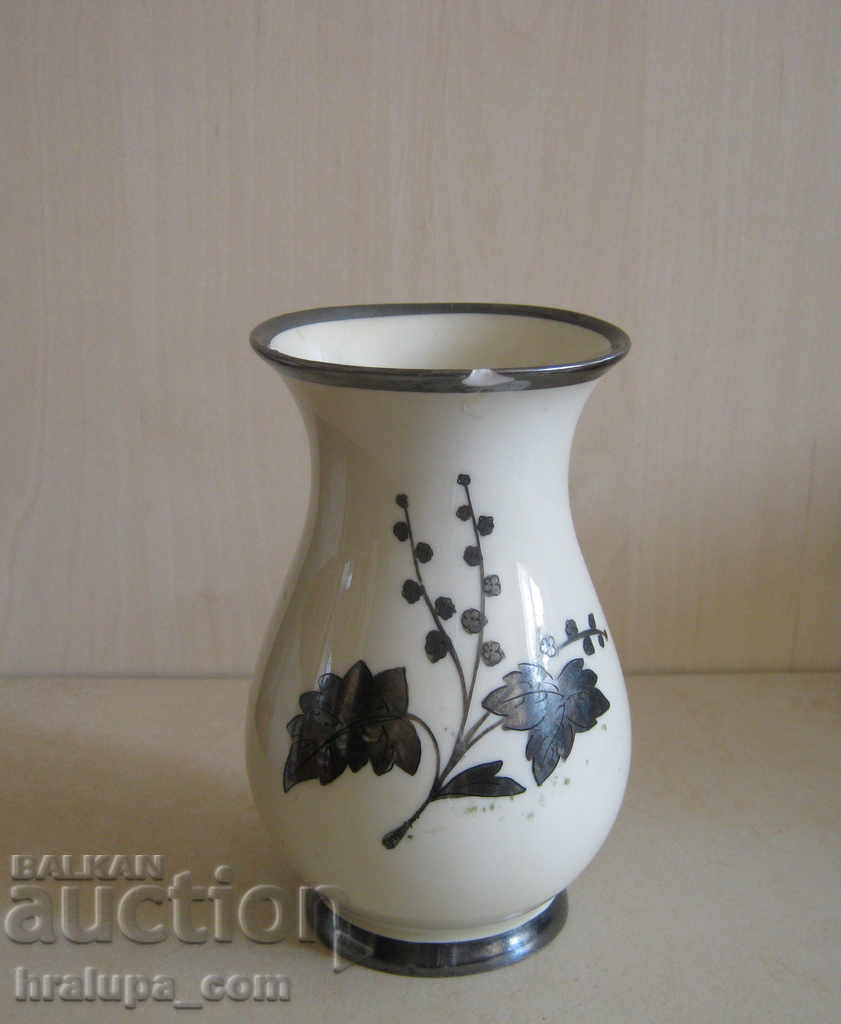 Стара порцеланова ваза Бавариа сребърен кант