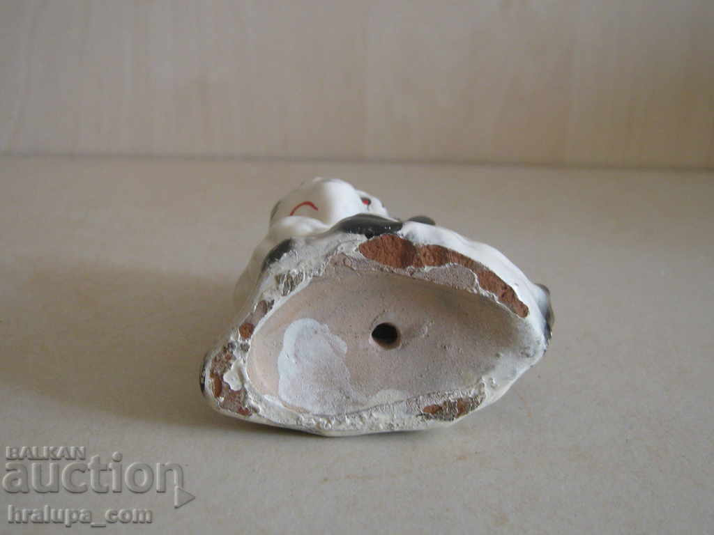 Old ceramic figure of a dog - 5 Old ceramic figure of a dog - 5