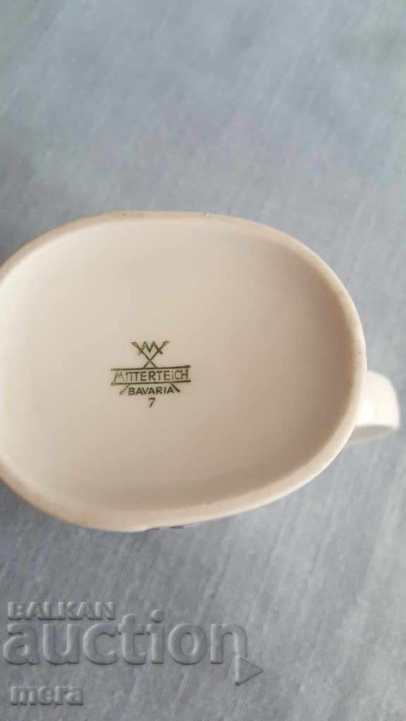 Delivery of Porcelain jug - Bavaria Delivery of Porcelain jug - Bavaria