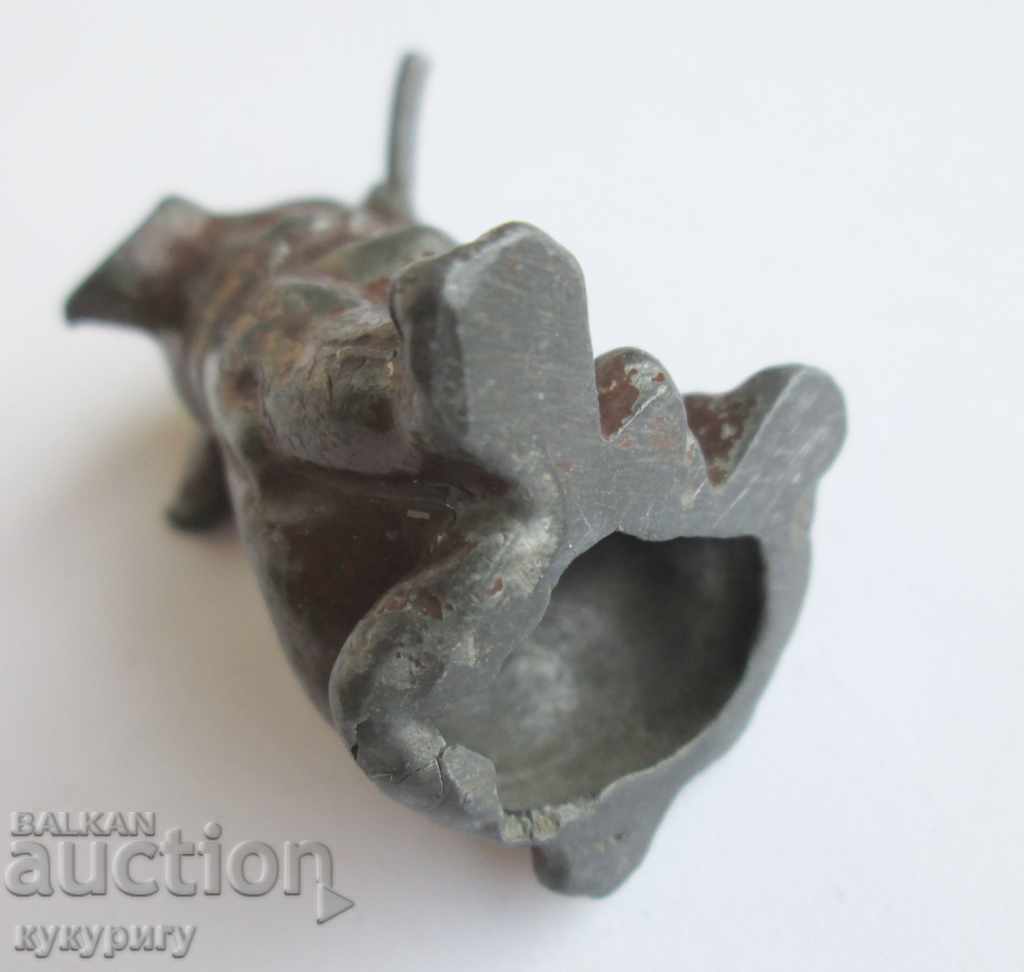 Old small metal figurine figure dog puppy decoration - 5