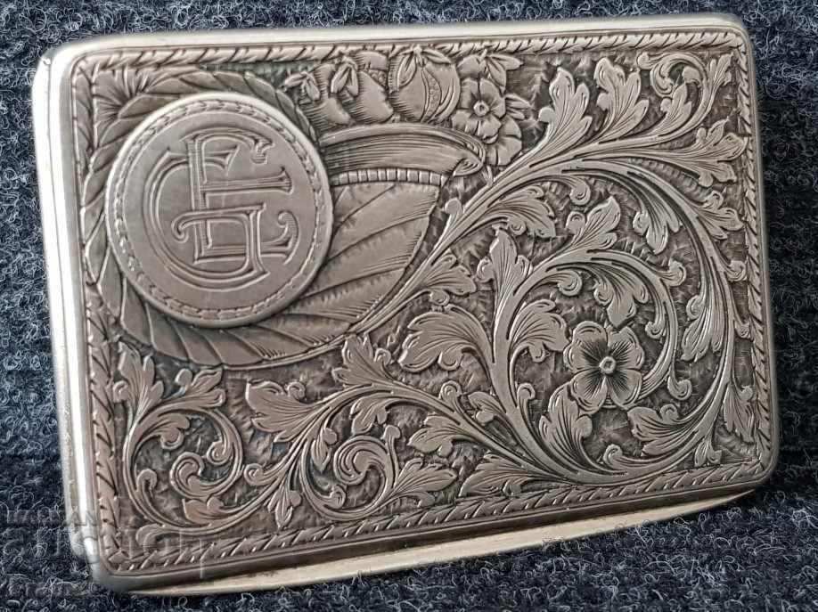 Silver snuff box Art Nouveau with price 490.00 BGN | € 250.53 Silver snuff box Art Nouveau with price 490.00 BGN | € 250.53