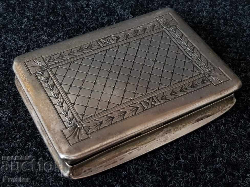 Delivery of Silver snuff box Art Nouveau Delivery of Silver snuff box Art Nouveau