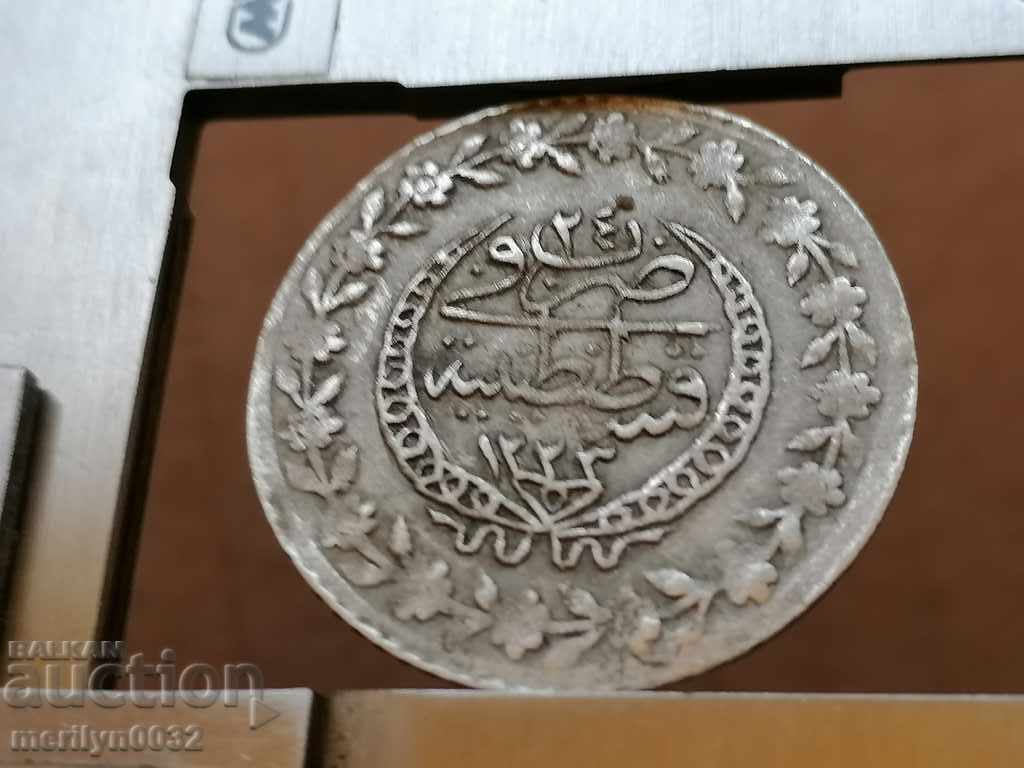 Ottoman coin 3.1 grams of silver 465/1000 Mahmud 2nd - 6 Ottoman coin 3.1 grams of silver 465/1000 Mahmud 2nd - 6