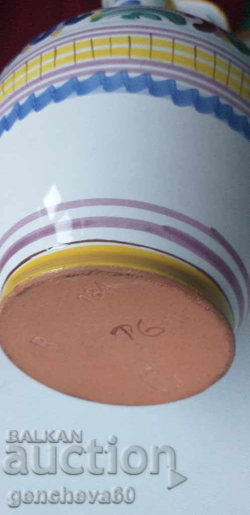 Delivery of Hand-painted ceramic vase 26cm, flowers, signature