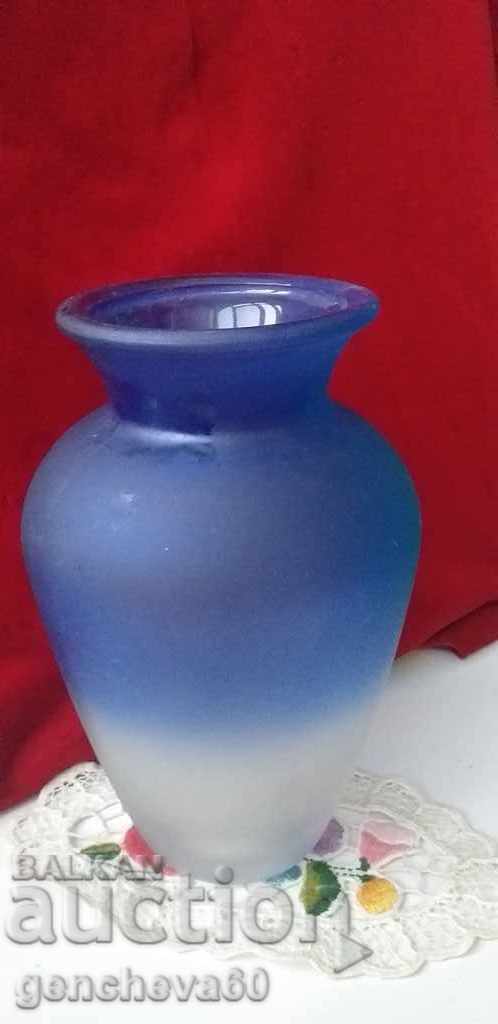 Old vase, blue Bohemian crystal with price 25.00 BGN | € 12.78 Old vase, blue Bohemian crystal with price 25.00 BGN | € 12.78