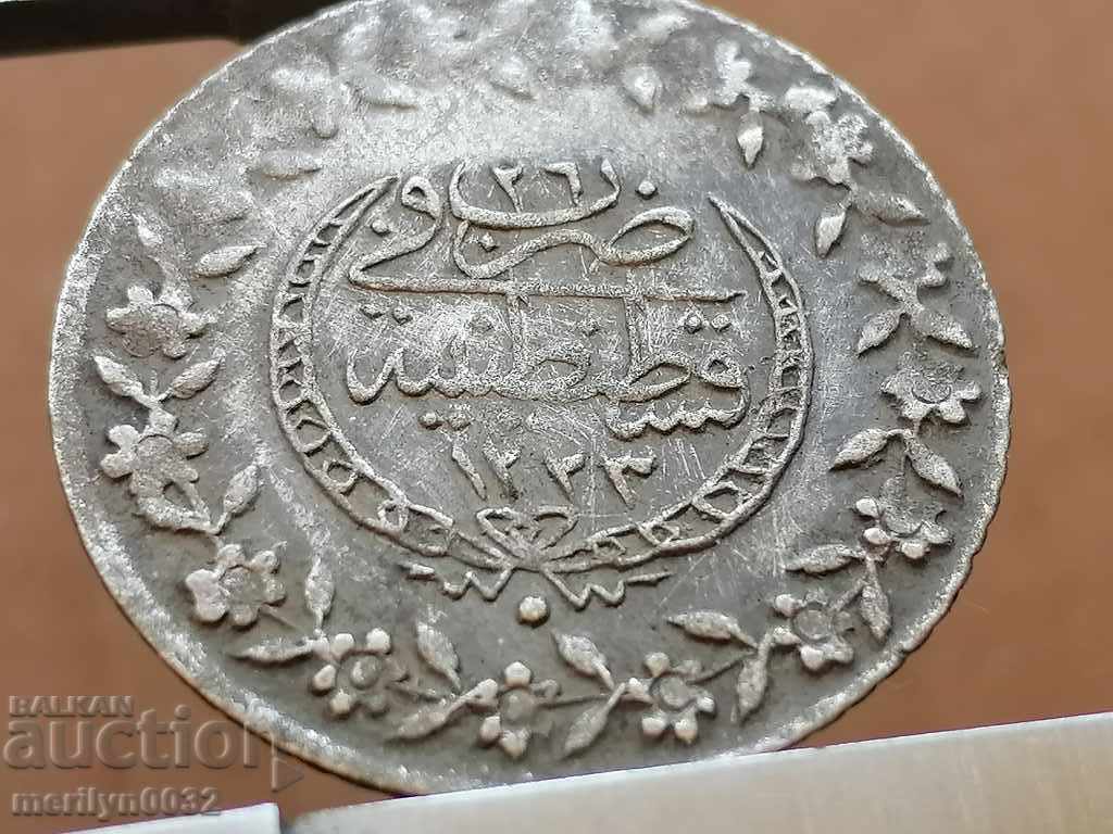 Auction Ottoman coin 2.5 grams of silver 465/1000 Mahmud 2nd Auction Ottoman coin 2.5 grams of silver 465/1000 Mahmud 2nd