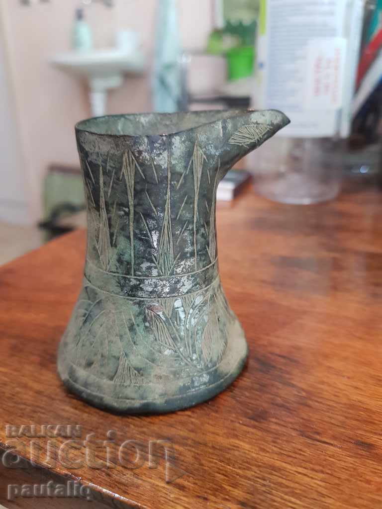 FOARTE RAR VASA DE CURU RRR cu preț 37.00 BGN | € 18.92 FOARTE RAR VASA DE CURU RRR cu preț 37.00 BGN | € 18.92