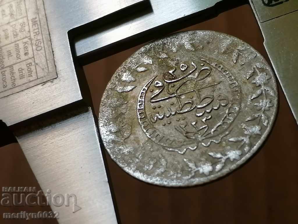 Ottoman coin 2.6 grams of silver 465/1000 Mahmud 2nd - 5 Ottoman coin 2.6 grams of silver 465/1000 Mahmud 2nd - 5