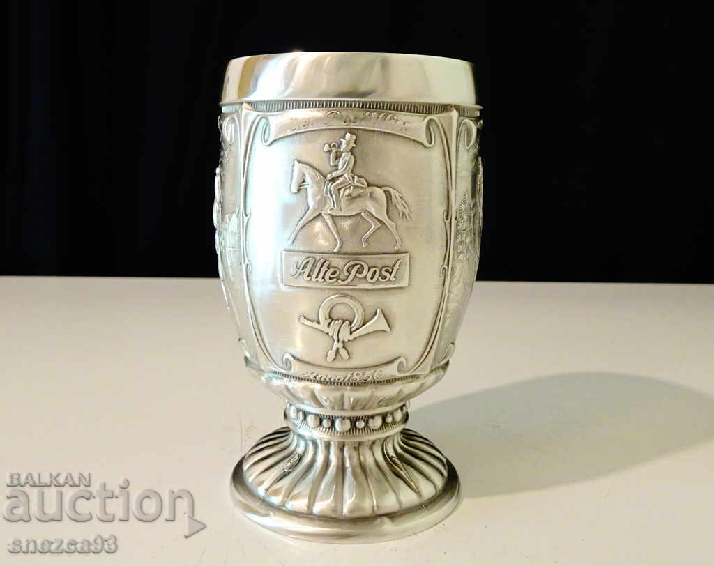 Delivery of Tin wine cup, paintings for the old post offices Delivery of Tin wine cup, paintings for the old post offices