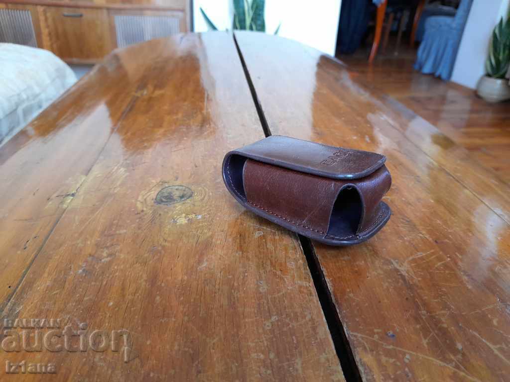 Husă veche pentru GSM