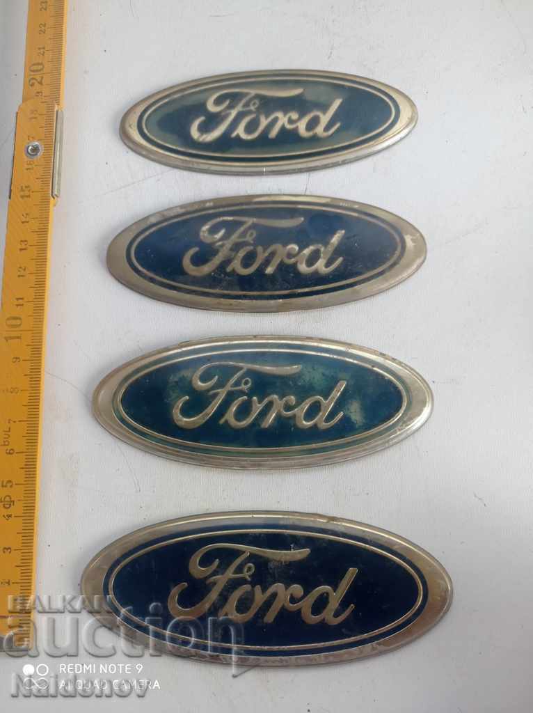 Πολλά εμβλήματα της Ford Ford