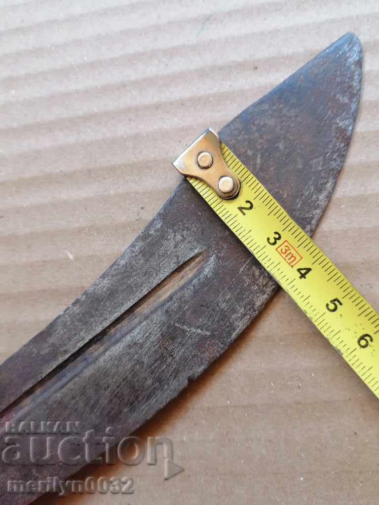 Auction Old knife dagger hanjar blade guard Auction Old knife dagger hanjar blade guard