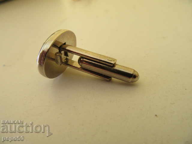 Auction  BEAUTIFUL MEN'S BUTTONS WITH BLACK STONE