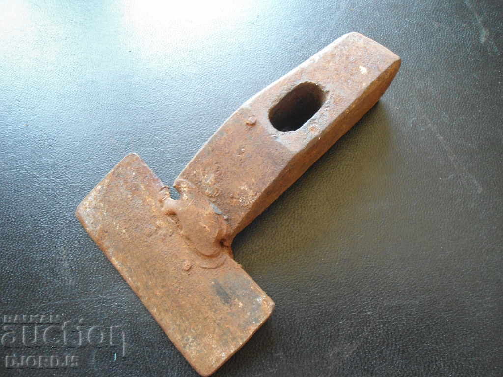 Old tool, hammer with price 4.00 BGN | € 2.05 Old tool, hammer with price 4.00 BGN | € 2.05