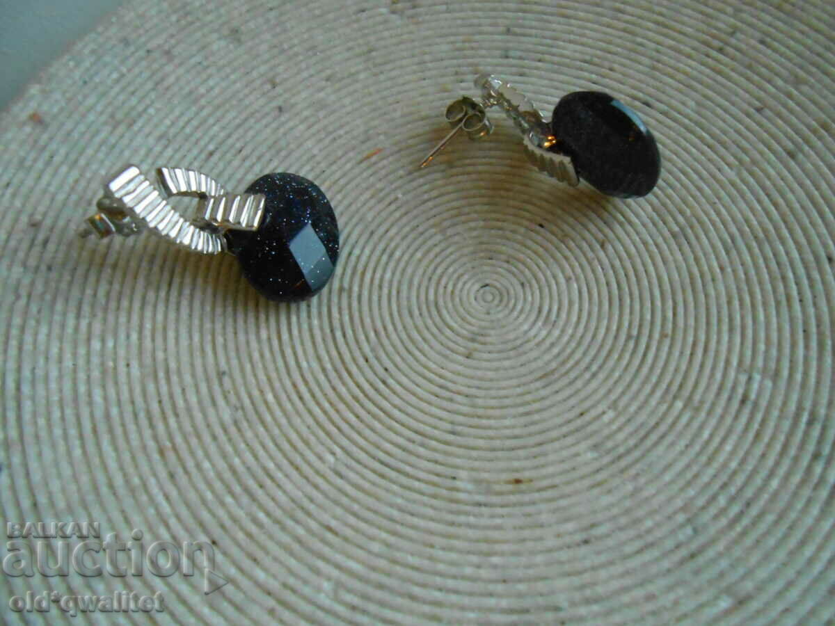 Delivery of Silver EARRINGS with dark blue stones, great design Delivery of Silver EARRINGS with dark blue stones, great design