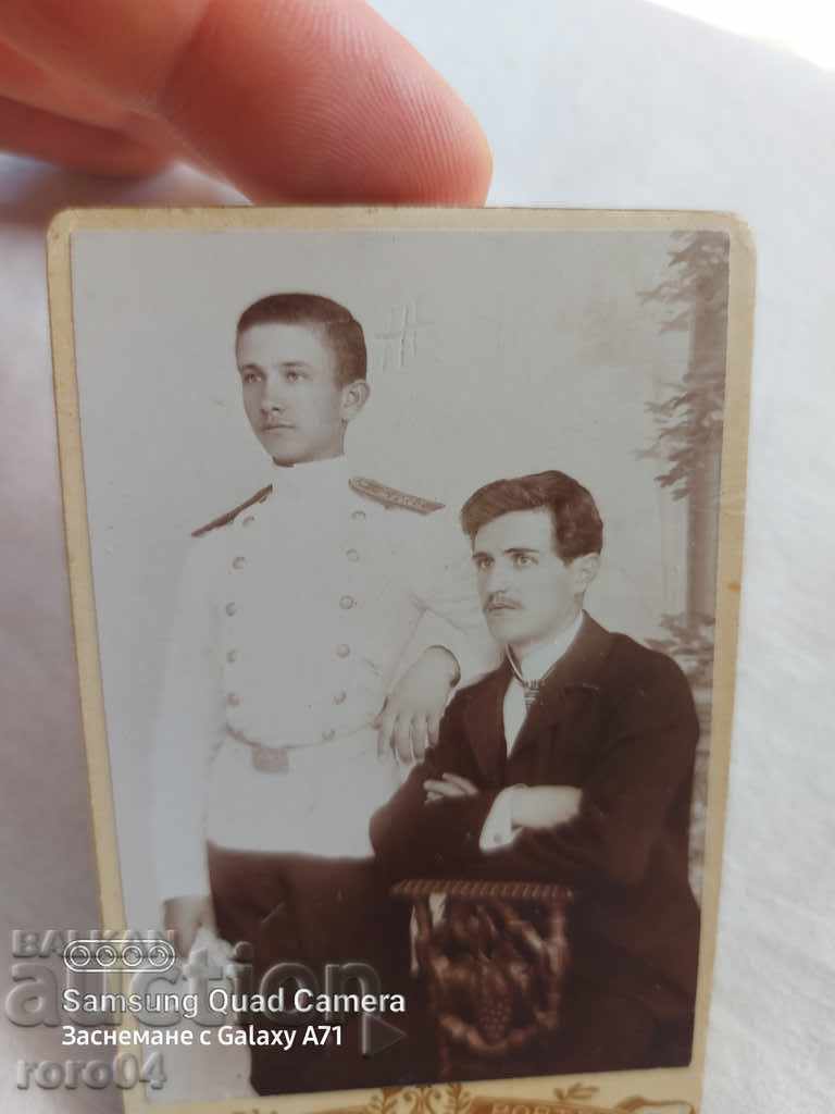 Доставка на ВОЕННА ФОТОГРАФИЯ - КАРТОН Доставка на ВОЕННА ФОТОГРАФИЯ - КАРТОН