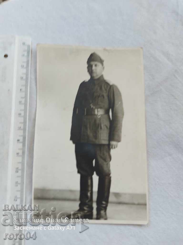 Auction OFFICER Auction OFFICER