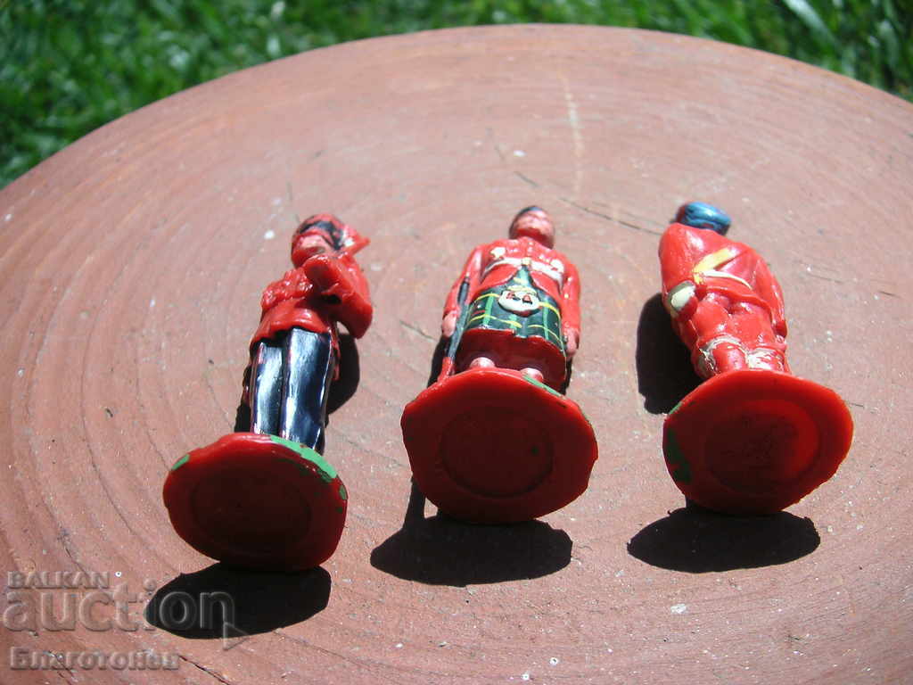 Auction Figures of soldiers Auction Figures of soldiers