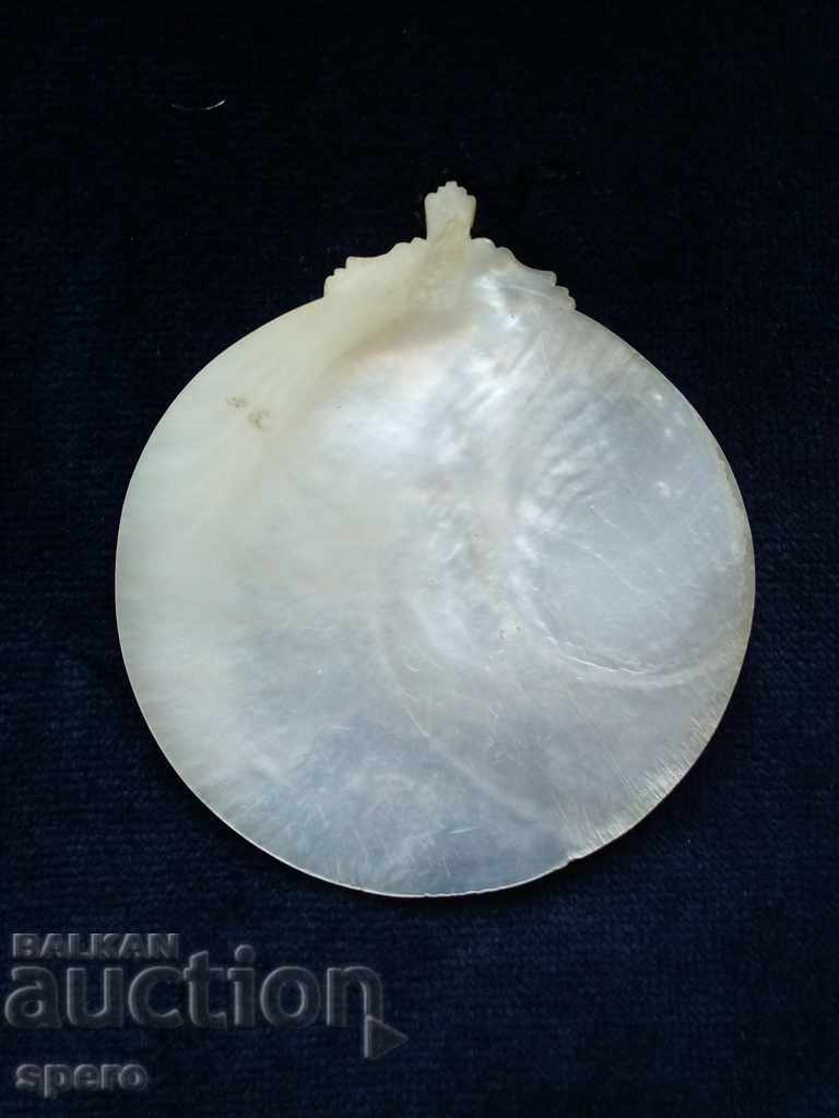 Panagia mother of pearl with price 530.00 BGN | € 270.98 Panagia mother of pearl with price 530.00 BGN | € 270.98