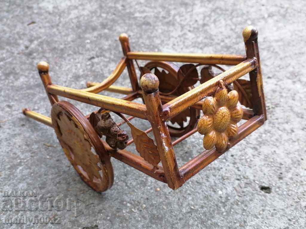 Доставка на Детска ламаринена играчка каруца двуколка тали кола количка