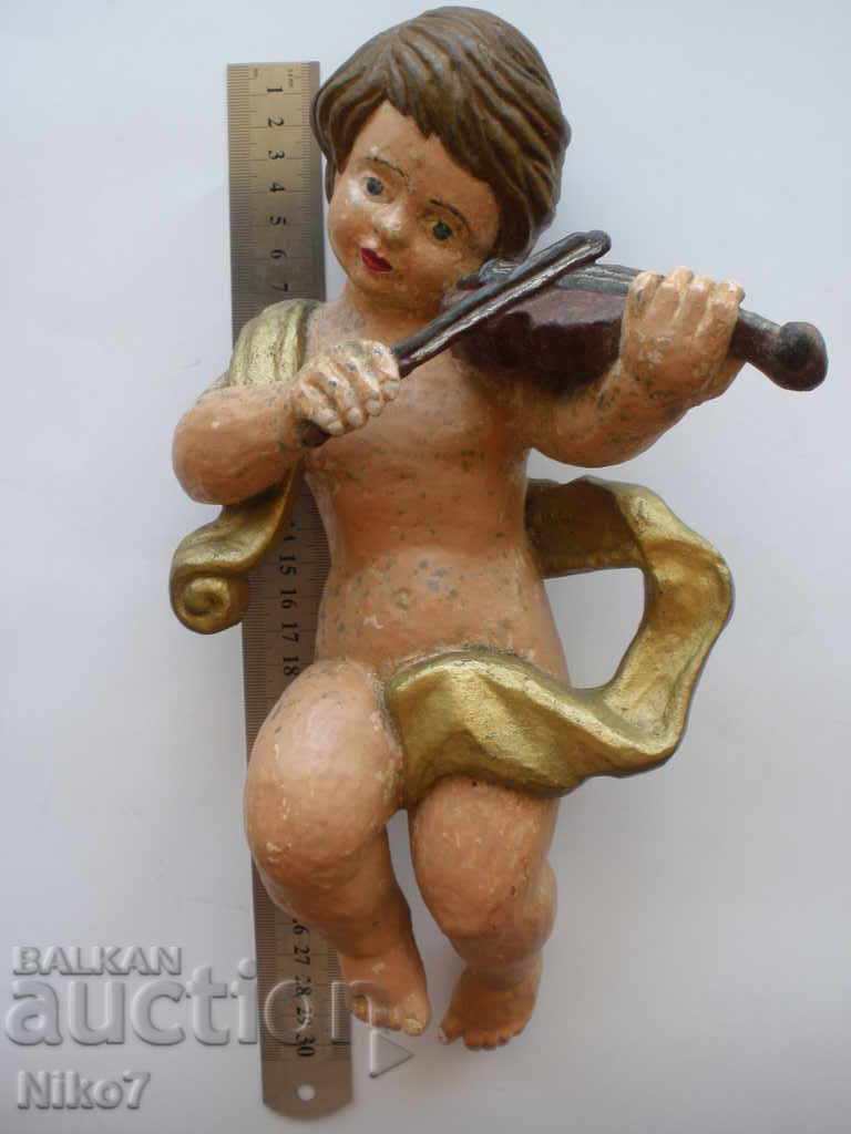 Много стара,дървена фигура. - 5