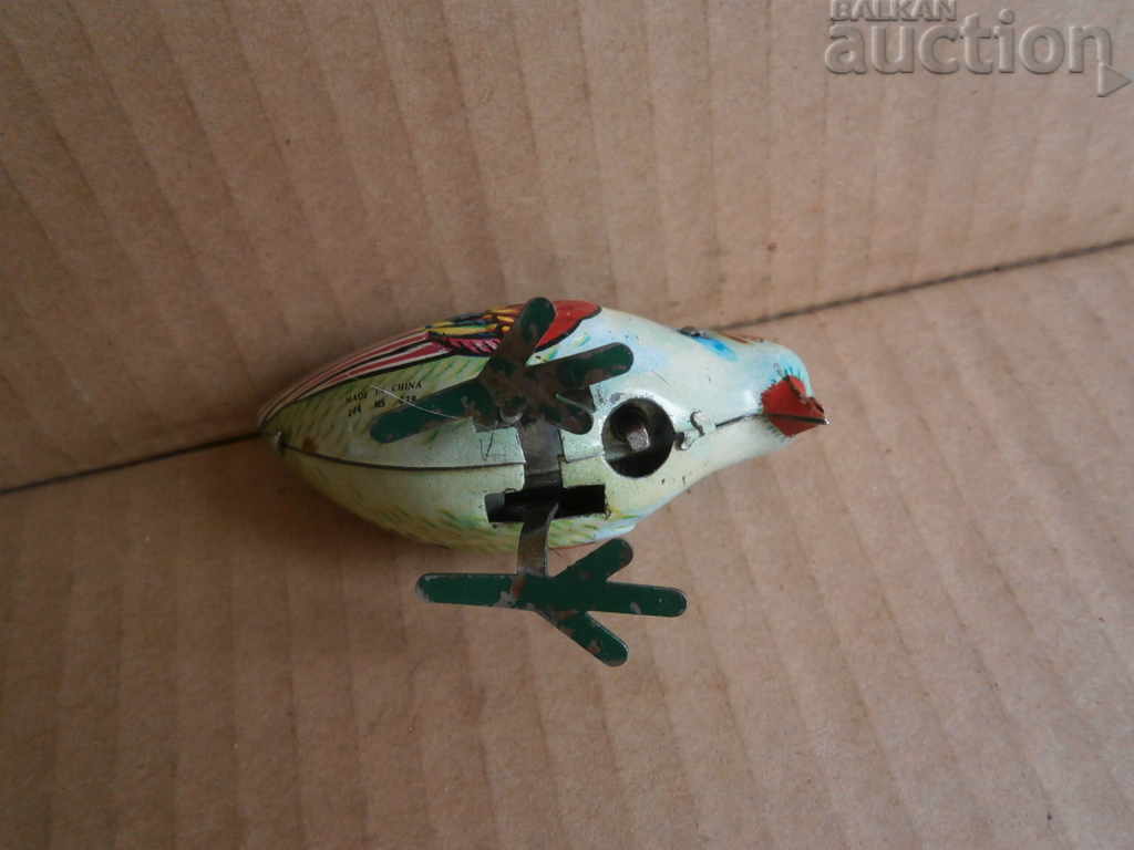 Παράδοση μεταλλικό φύλλο παιχνίδι πουλί Παράδοση μεταλλικό φύλλο παιχνίδι πουλί