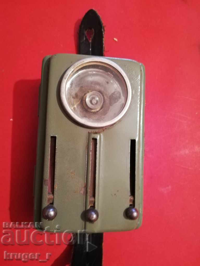 Φακός σήματος /τρία χρώματα/ με τιμή 15.00 BGN | € 7.67 Φακός σήματος /τρία χρώματα/ με τιμή 15.00 BGN | € 7.67