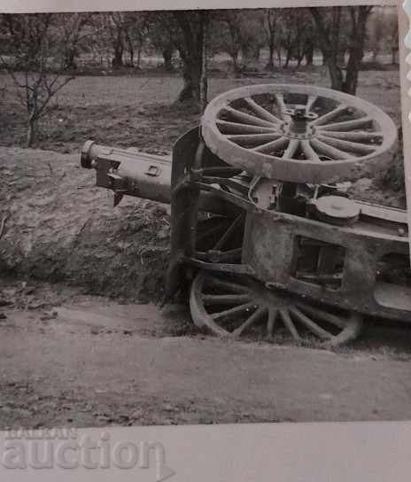 INVERTED CANNON OLD MILITARY PHOTO PHOTO
