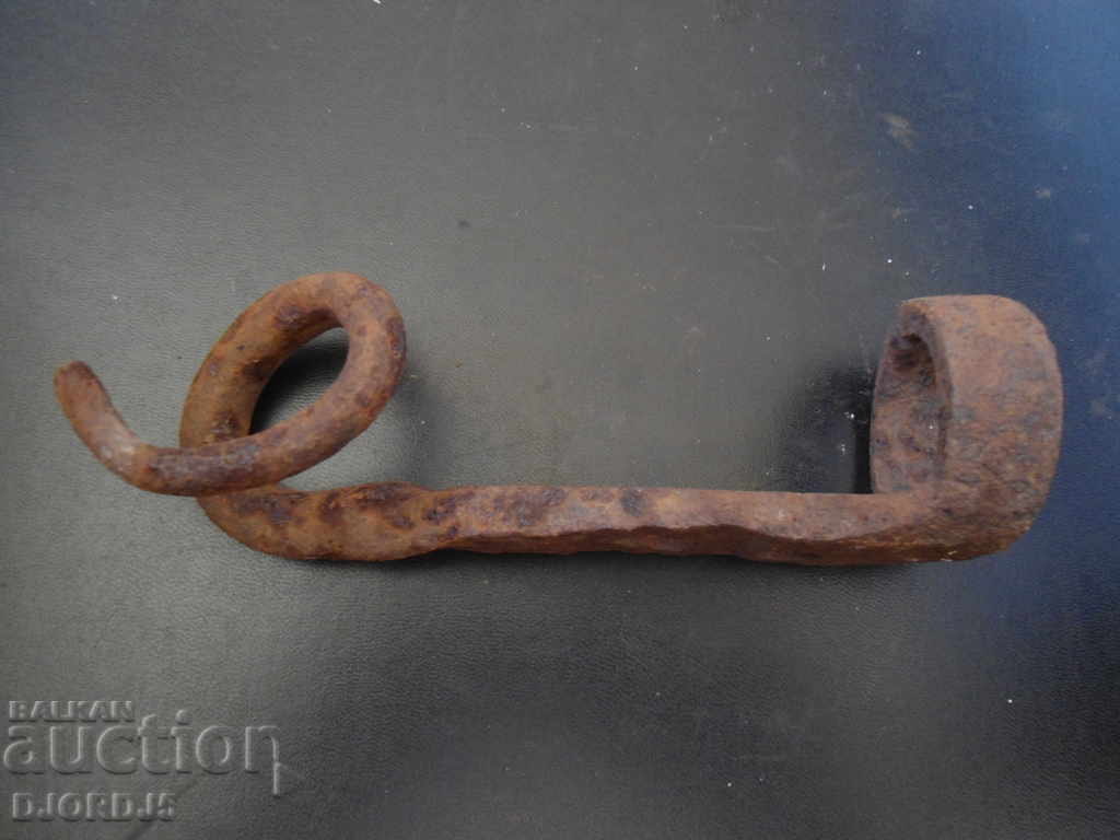 Old wrought iron with price 4.00 BGN | € 2.05 Old wrought iron with price 4.00 BGN | € 2.05