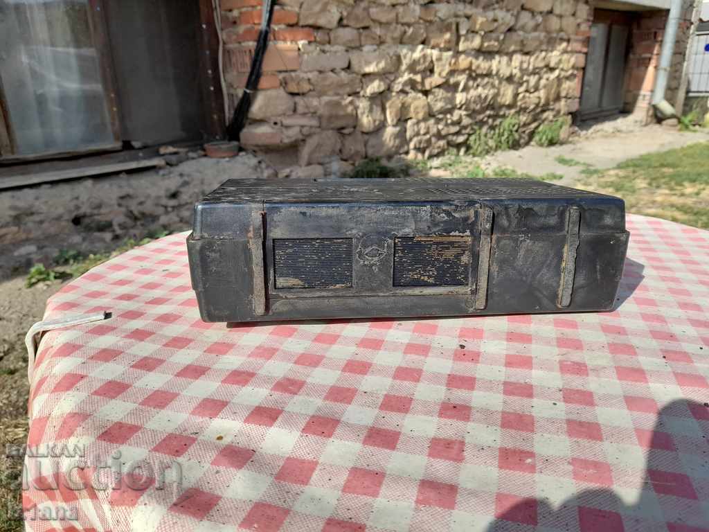 Old radio, radio receiver Alpinist 418 - 6 Old radio, radio receiver Alpinist 418 - 6