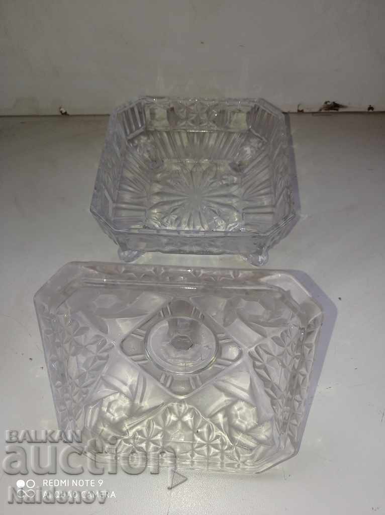 Auction Beautiful old crystal bowl for Fruktiera candies Auction Beautiful old crystal bowl for Fruktiera candies